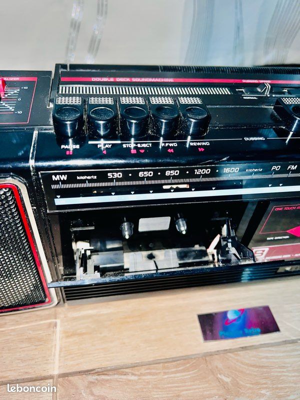 Philips D 8678 Double Deck Stereo System Tuner FM/AM Boombox