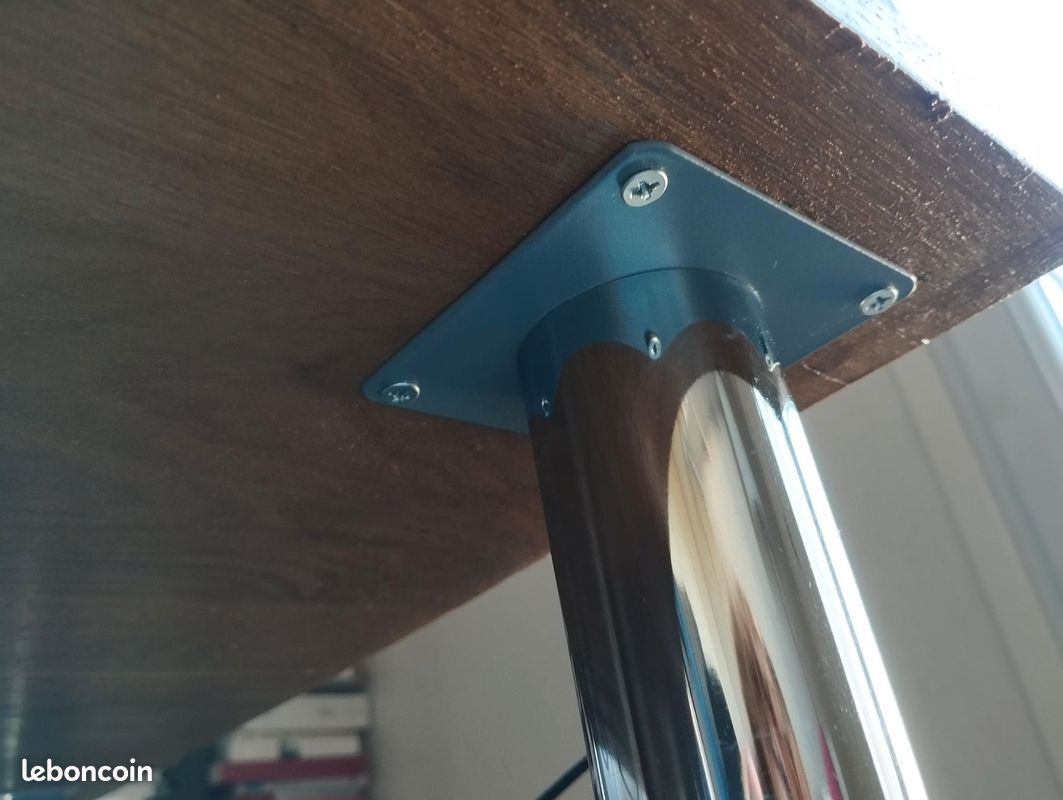 Bureau / table avec plateau en chêne vernis + pieds métallique couleur argent (image 4)