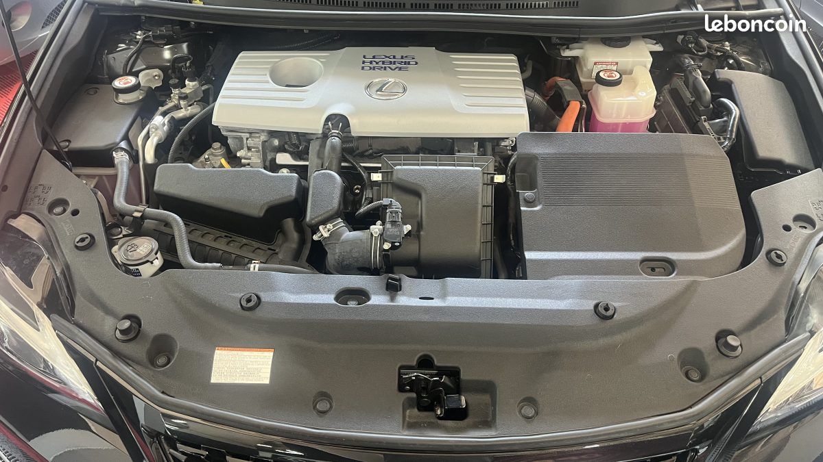 LEXUS CT200H RARE SPORT EDITION suivi Lexus Complet 1,8 L 136 CV 2020 (image 27)