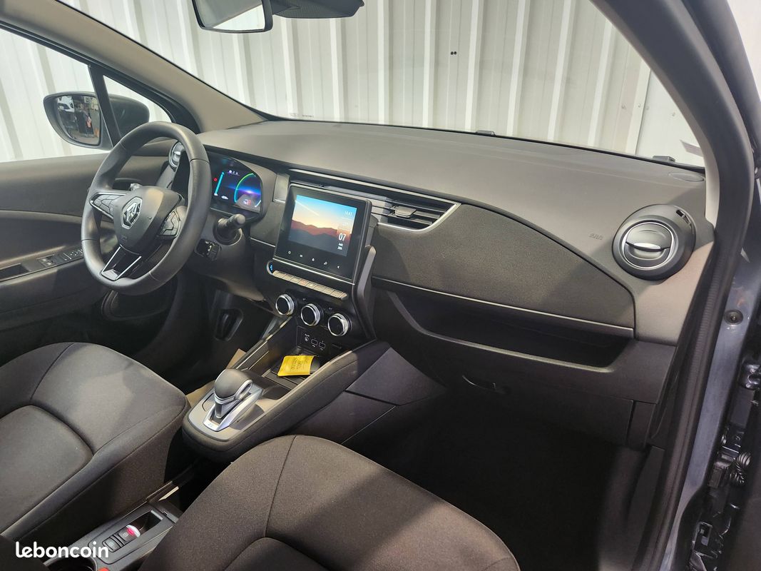 RENAULT Zoe R110 - 22B Equilibre (image 7)
