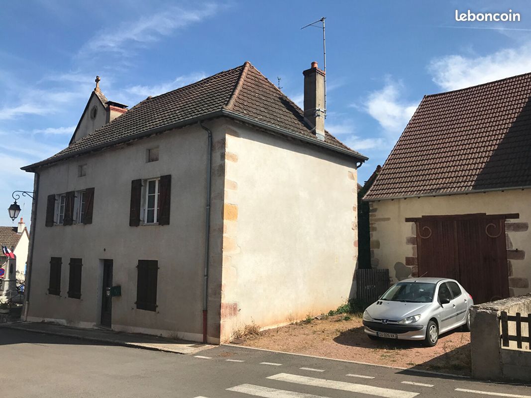 Maison 5 pièces 123 m² · à Ozolles · 123 m² · 70 200 €