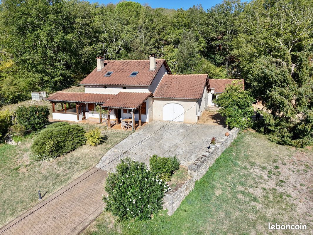 Maison 6 pièces 146 m² · à Cadrieu · 146 m² · 249 100 €