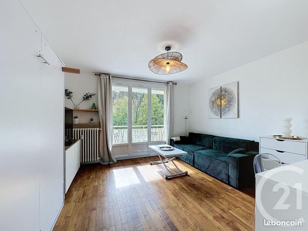 Appartement 1 pièce 26 m² · à Oullins-Pierre-Bénite · 26 m² · 129 000 €