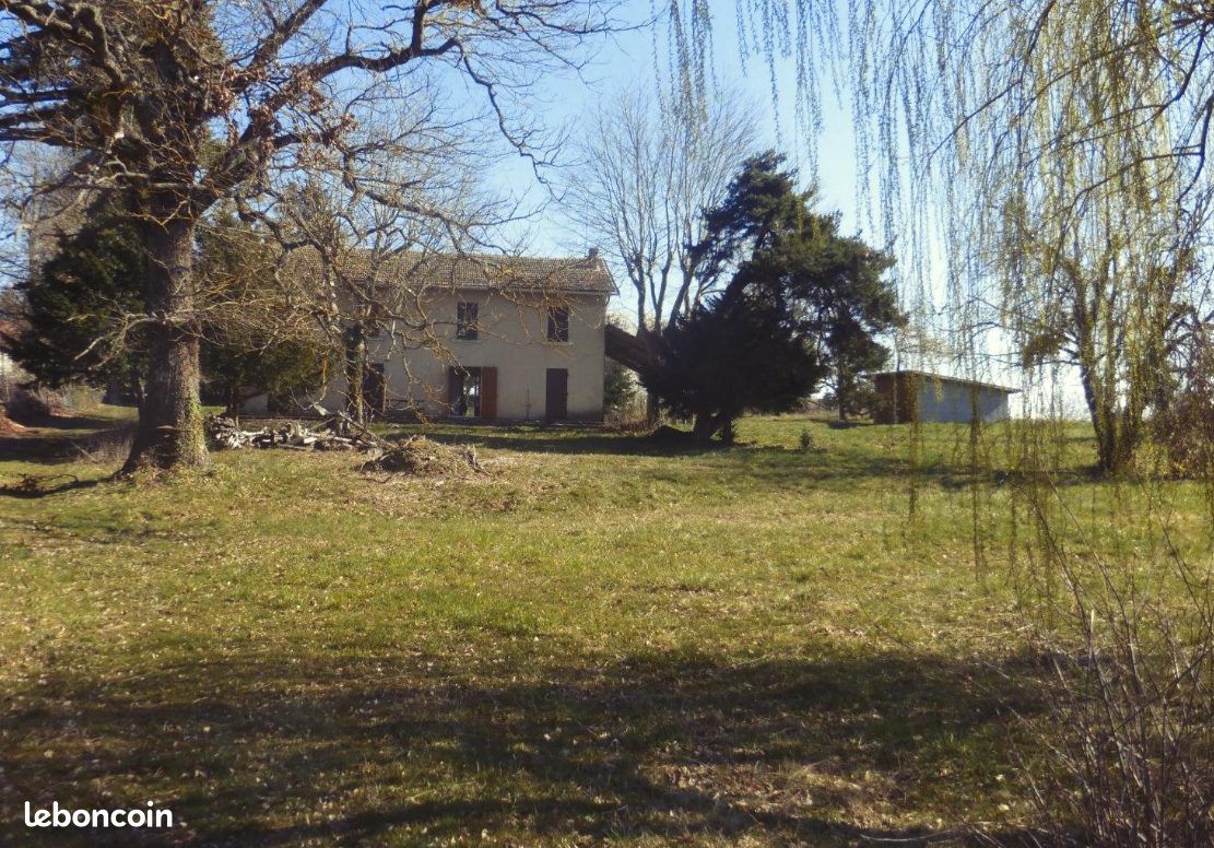 Maison 5 pièces 165 m² · à Viriville · 165 m² · 249 000 €