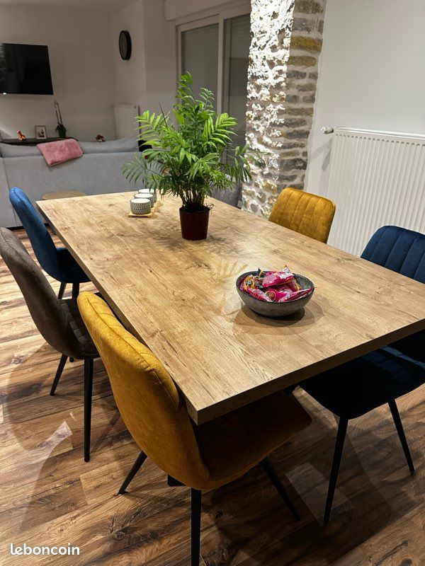 Table style industrielle (image 1)
