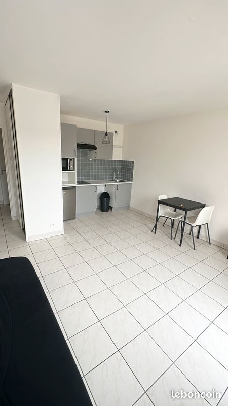 Appartement a louer chilly-mazarin - 1 pièce(s) - 28 m2 - Surfyn