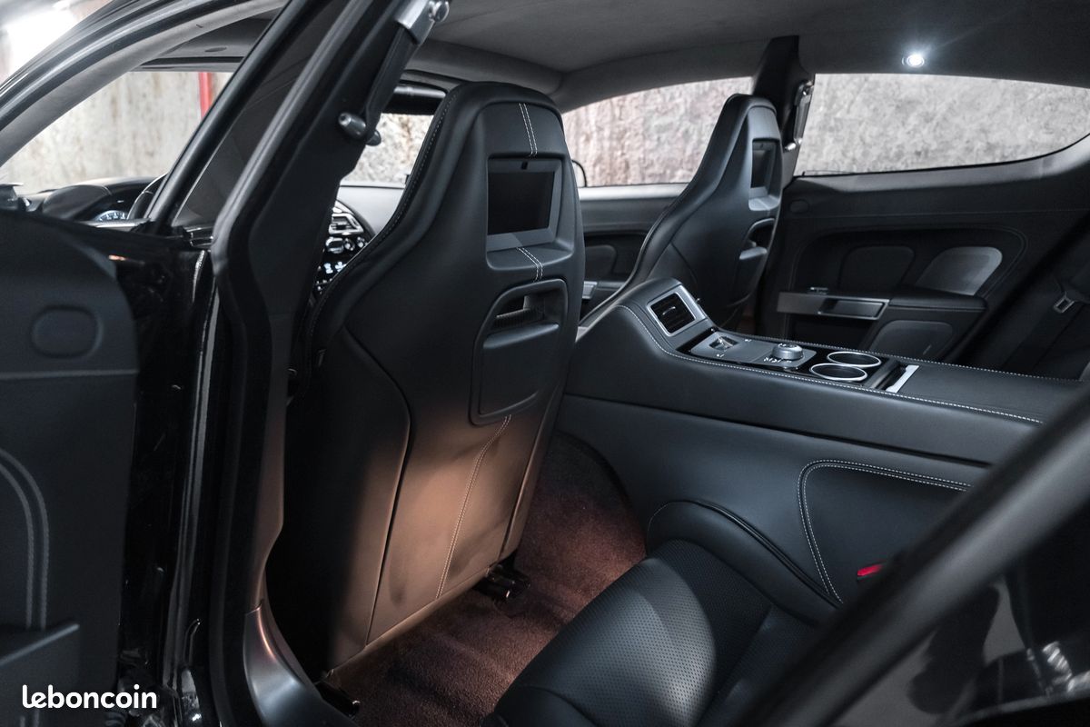 Aston Martin Rapide S V12 6.0 560 - Bang & Olufsen, Sièges avant et arrière ventilés - Disponible en financement à partir de 990e / Mois (image 13)