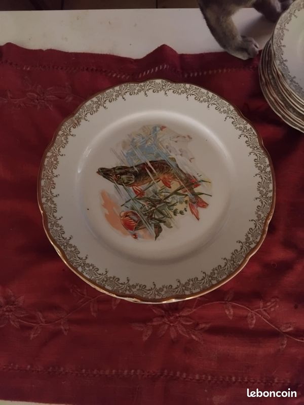 Service (image 1)