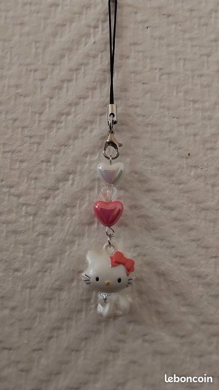 Bijoux de téléphone Hello Kitty chat (image 1)
