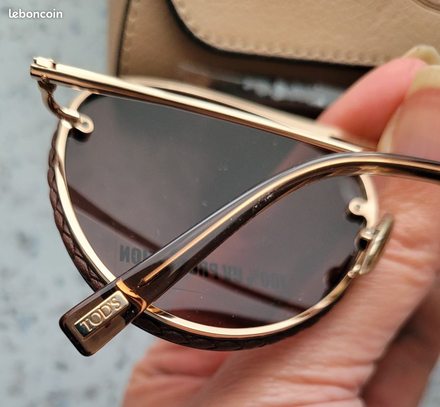 Lunettes Solaires Tod's Lunettes Lunettes De Soleil Tod's