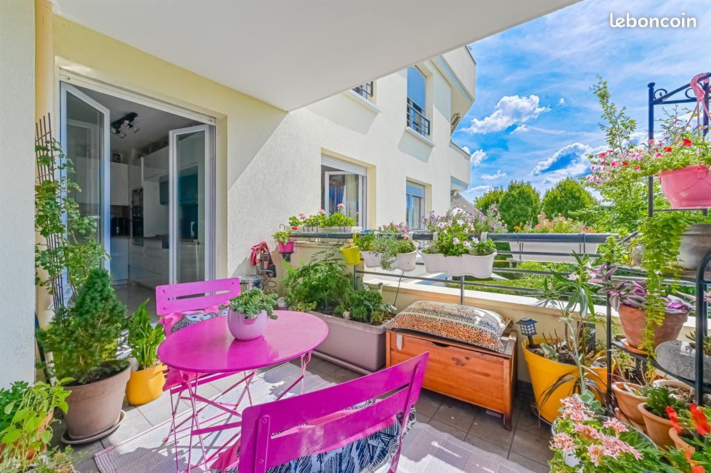 Appartement 3 pièces 80 m² · à Châtenay-Malabry · 80 m² · 120 000 €
