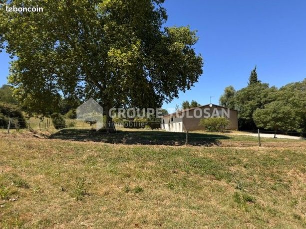 Maison 5 pièces 286 m²