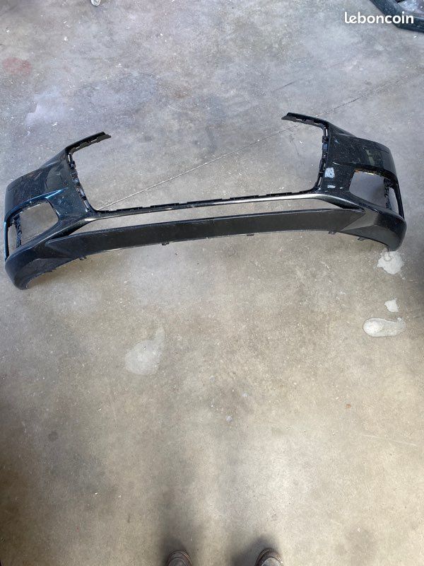 Parechocs av AUDI A6 (image 1)
