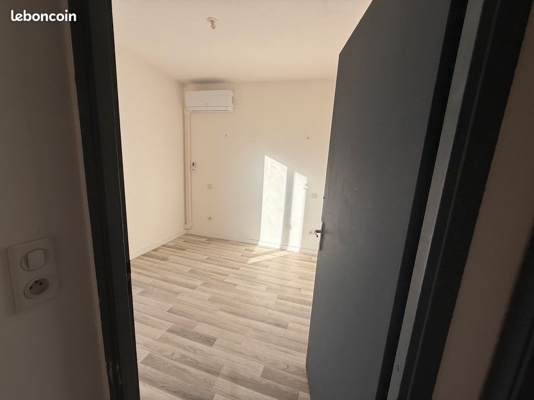 Appartement a louer chalons-en-champagne - 2 pièce(s) - 40 m2 - Surfyn