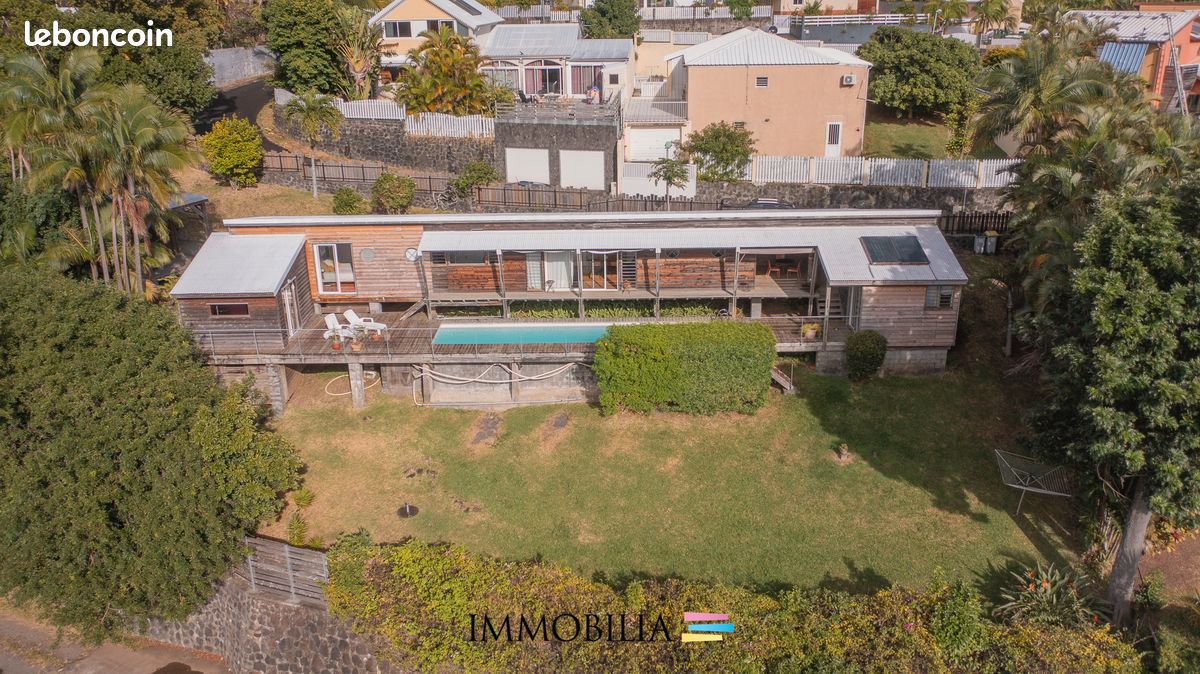Maison 5 pièces 104 m² · à Sainte-Marie · 104 m² · 495 000 €