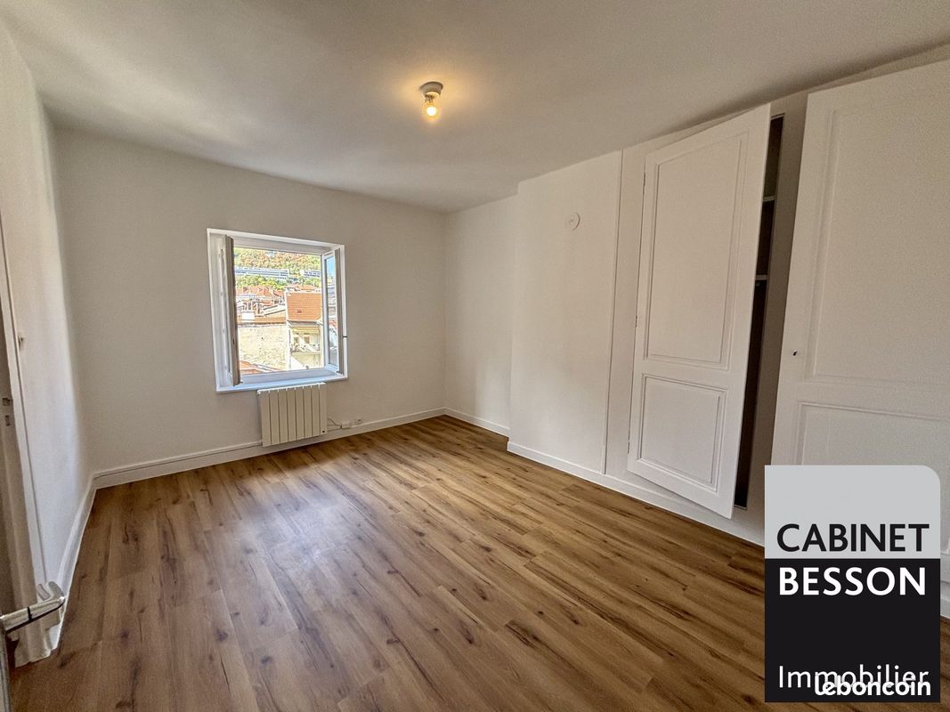 Appartement 1 pièce 30 m² · à Grenoble · 30 m² · 500 €/mois