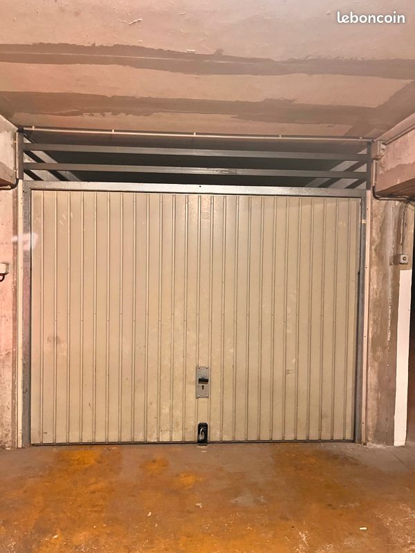 Box ferme · à Vallauris · 135 €