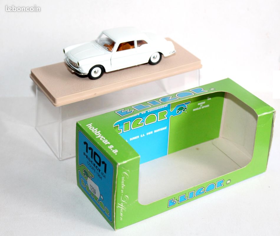 Minimini Label 43 – Peugeot 404 Taxi Cotax De Paris – Noire – échelle 1/43