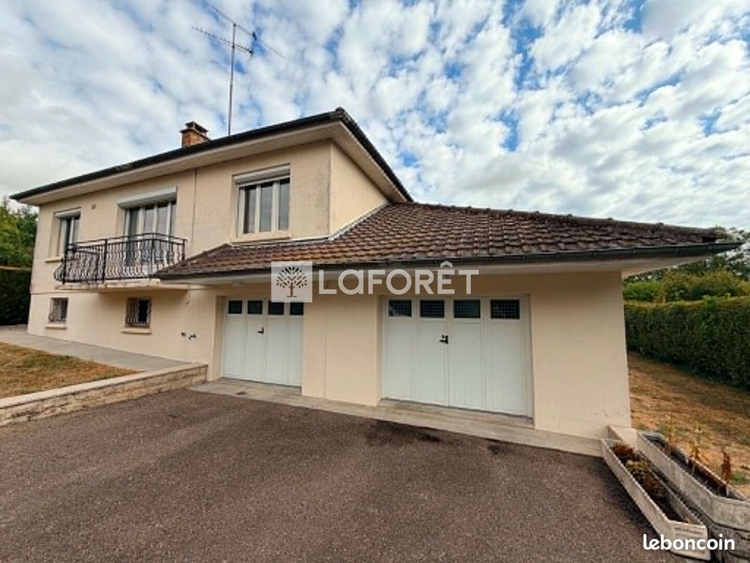 Maison 4 pièces 93 m² · à Dommartin-Dampierre · 93 m² · 670 €/mois