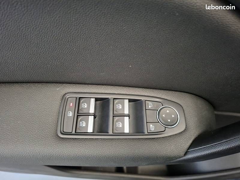 Renault Captur E-Tech hybride 145 Rive Gauche (image 21)