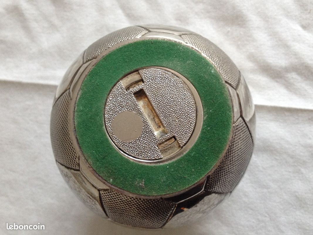 Tirelire ballon de foot vintage (image 4)