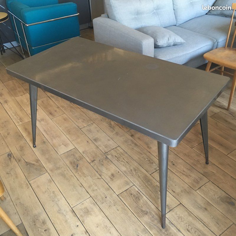 Table 55 | Site Officiel TOLIX - Mobilier design haut de gamme