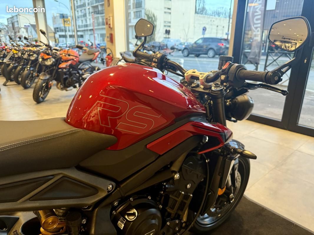 Triumph STREET TRIPLE 765 RS (image 16)