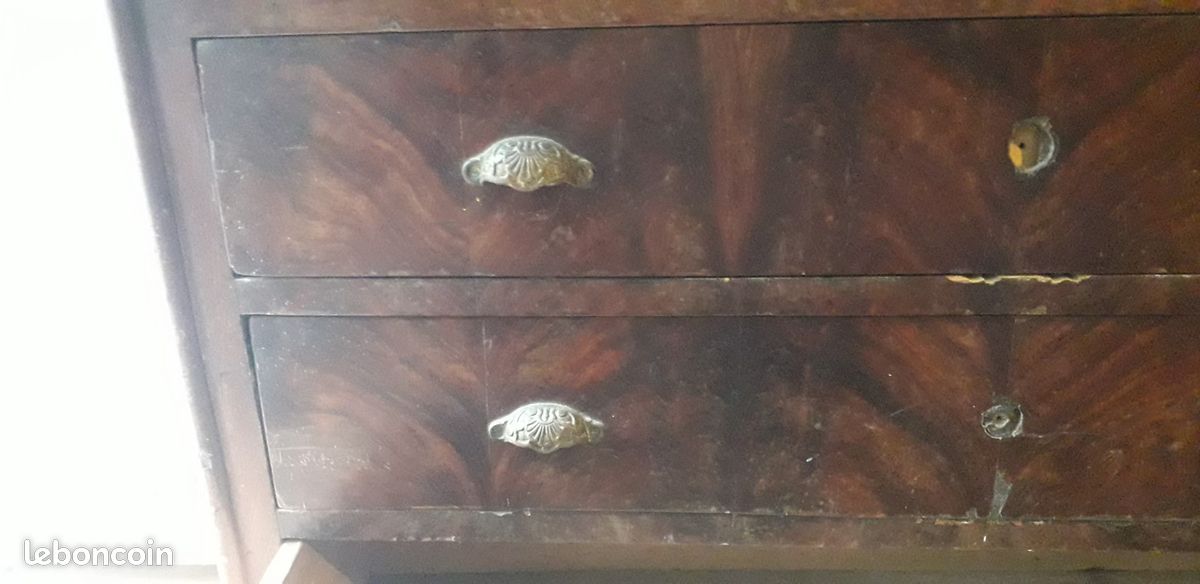 Commode ancienne, en loupe de bois foncé (image 8)