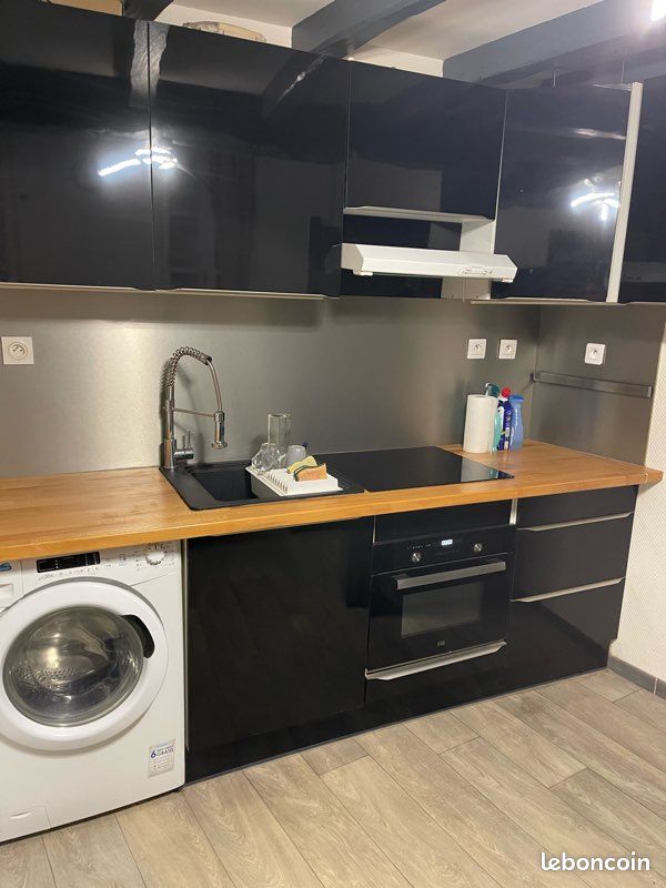 Appartement 2 pièces 27 m² · à Saintes · 27 m² · 750 €