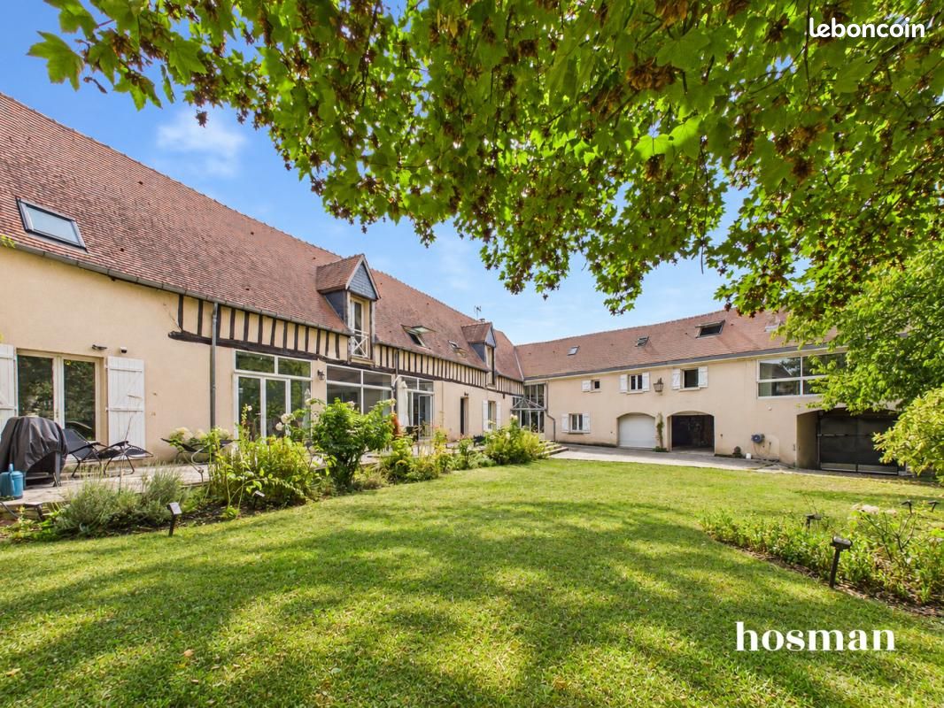 Maison 8 pièces 298 m² · à Attainville · 298 m² · 730 000 €