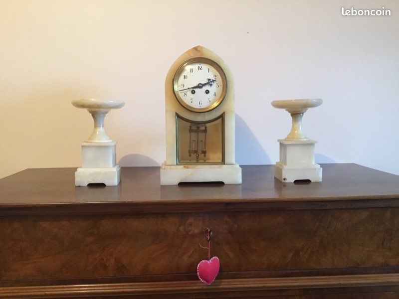 Pendule onyx et ses 2 cassolettes (image 5)