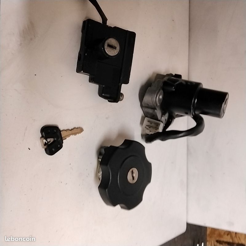 Kit serrure 900 XJ (image 1)