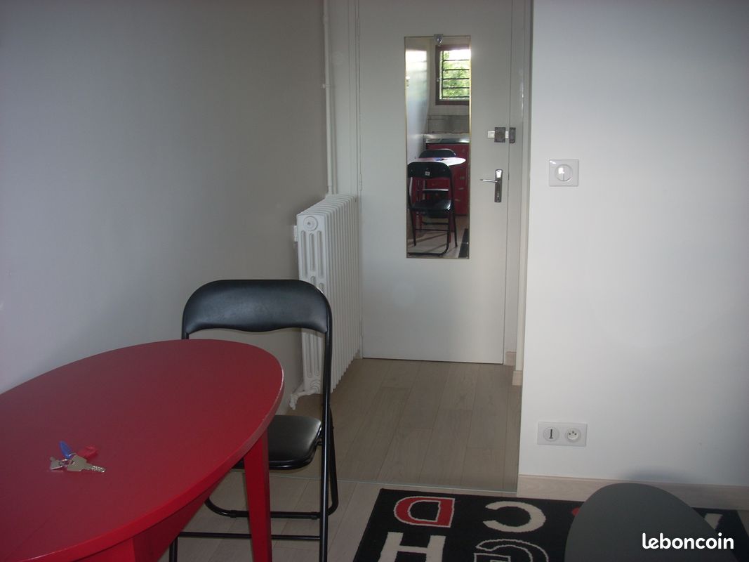 Appartement 1 pièce 15 m² · à Triel-sur-Seine · 15 m² · 510 €/mois