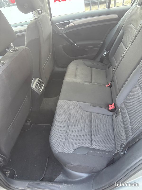 Volkswagen Golf 7 BLUEMOTION TECHNOLOGY 1.6 TDI 105ch, Distribution neuve, radar 360°, GPS (image 15)