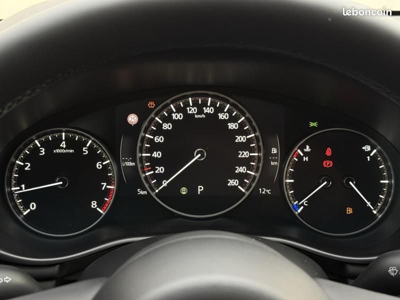 Mazda Mazda 3 2.0 e-SKYACTIV-X M-Hybrid 186ch Takumi BVA 2025 Euro6e (image 12)