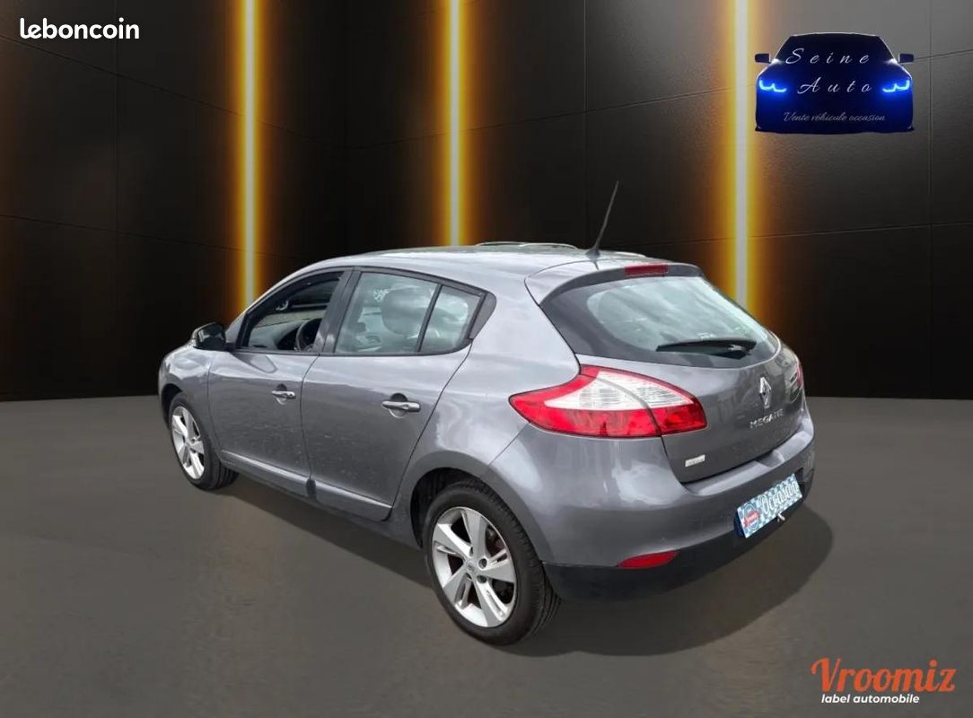 Renault Megane 1.2 TCe 1 S&S 115 cv bose Garentie 12 mois (image 4)