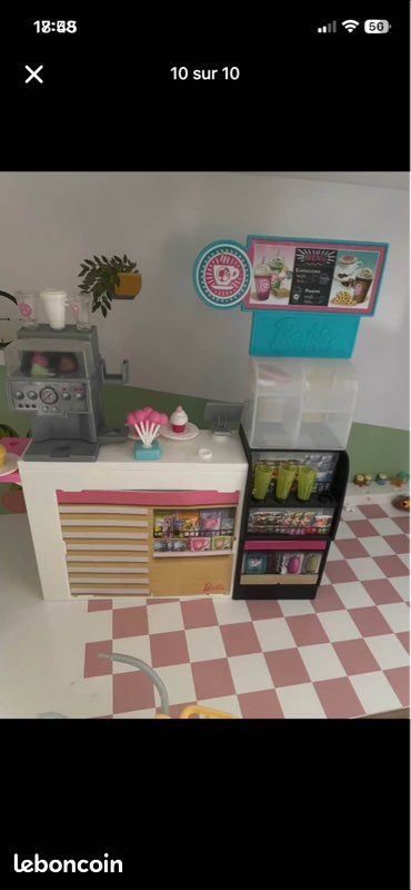 Maison de barbie complète avec meubles (image 9)