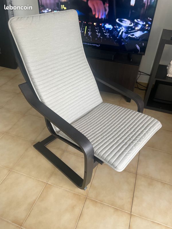 Fauteuil Poang (image 1)