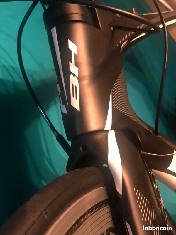 Velo triathlon bh aerolight full carbon (image 3)