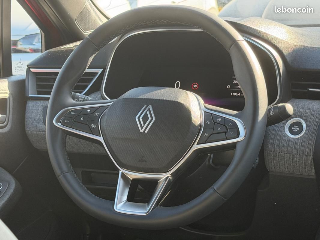 Renault Clio V Eco-G 100 ch GSR2 Techno (image 8)