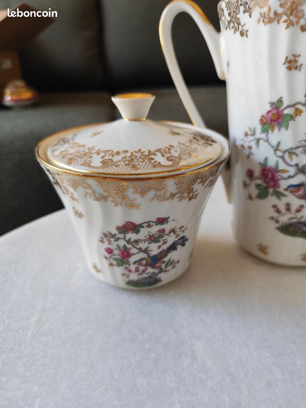 Trois pièces de service à café / thé Porcelaine Chauvigny F.D - Oiseau de paradis (image 2)