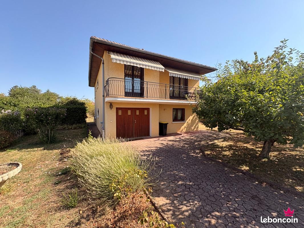 Maison 4 pièces 114 m² · à Meyzieu · 114 m² · 1 700 €