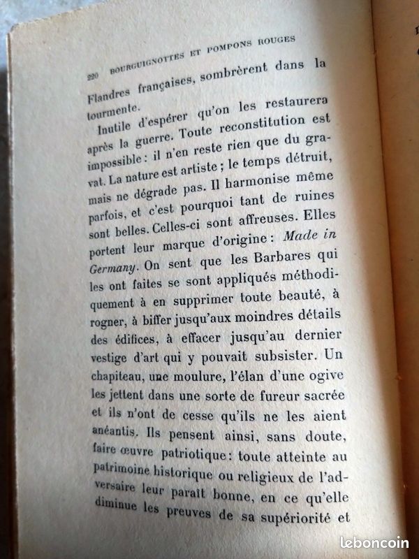 Bourguignottes et pompons rouges Le Goffic (image 3)
