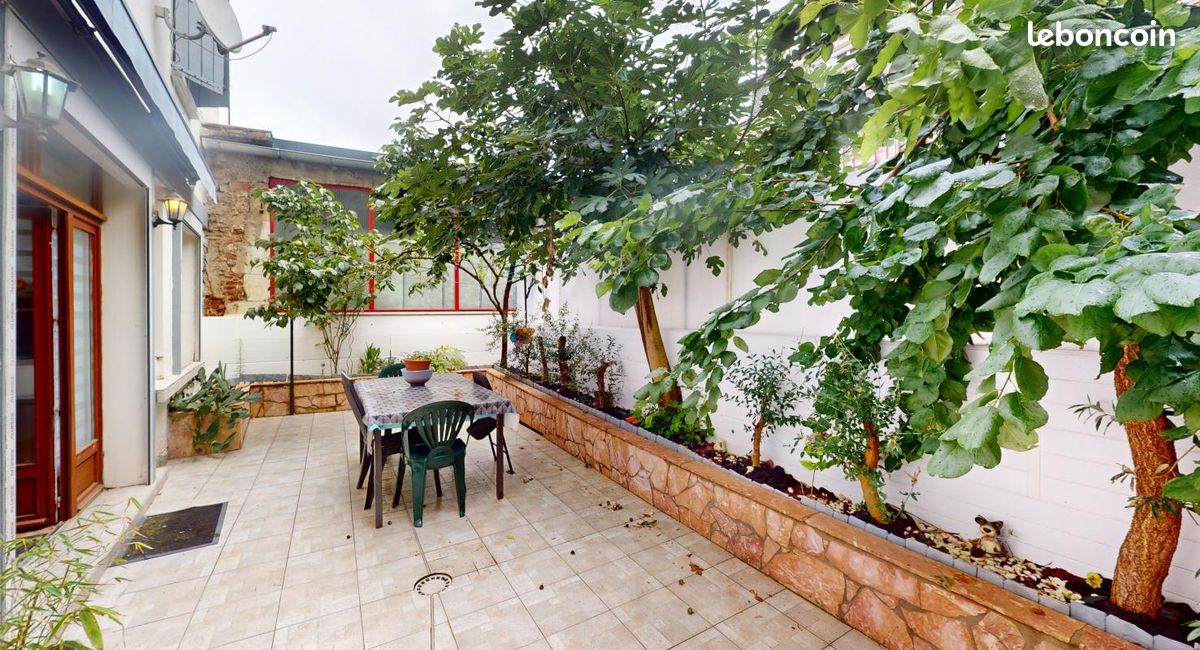 Appartement 2 pièces 65 m² · à Rodez · 65 m² · 550 €