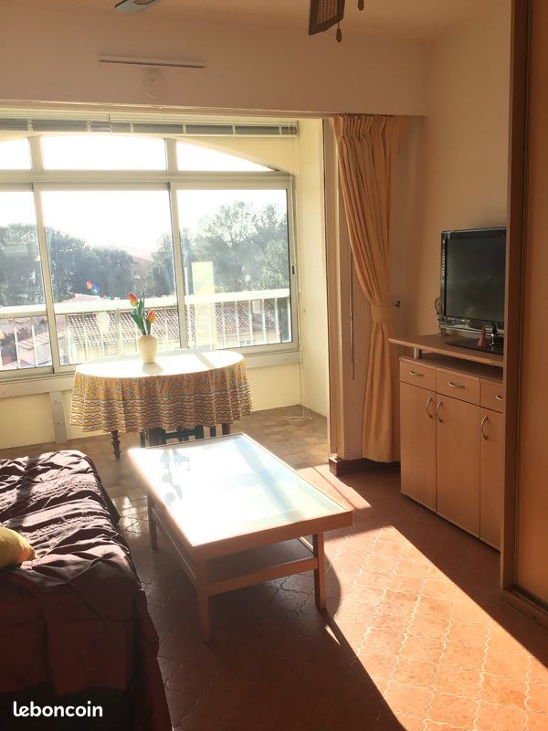 Appartement 1 pièce 25 m² · à Saint-Mandrier-sur-Mer · 24,7 m² · 126 000 €