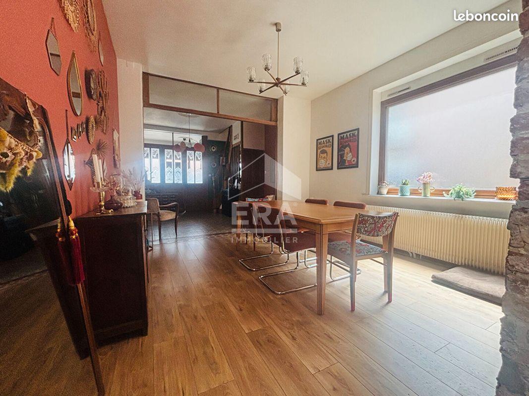 Maison 10 pièces 266 m² · à Wingles · 266 m² · 259 900 €