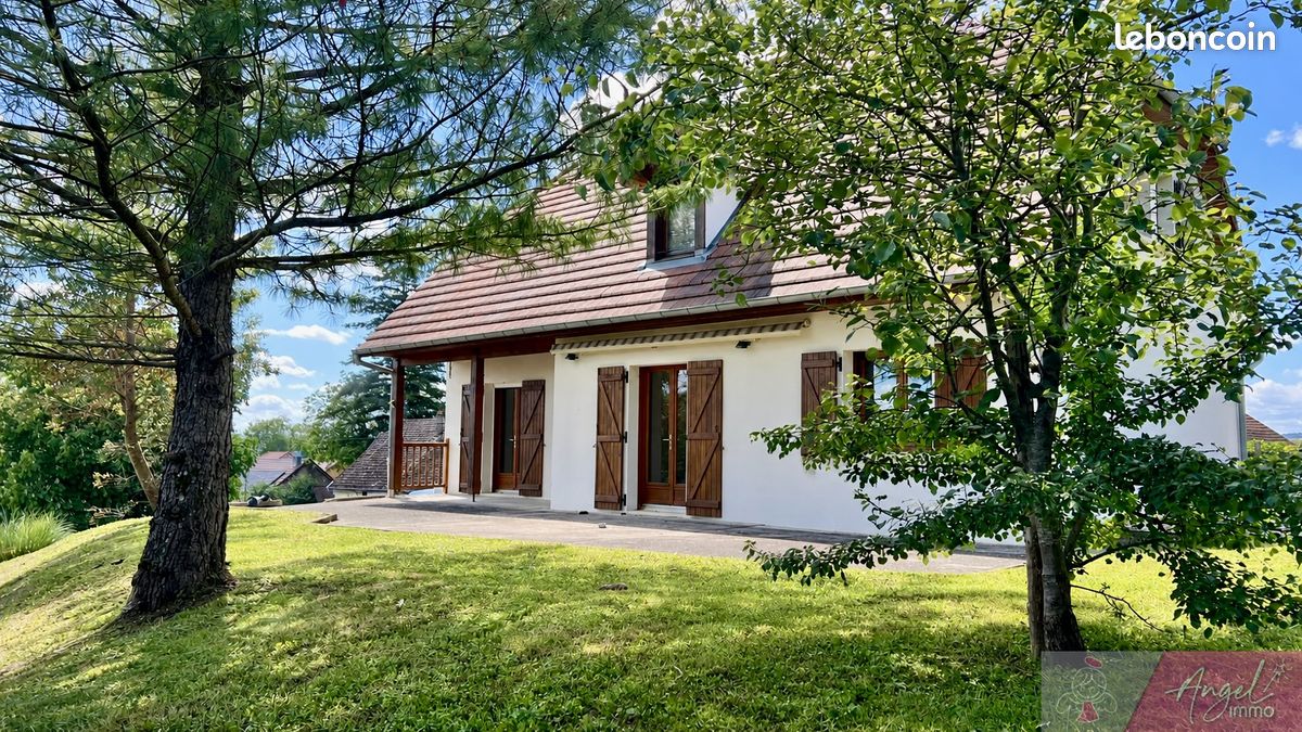 Maison 6 pièces 130 m² · à Dole · 130 m² · 235 000 €