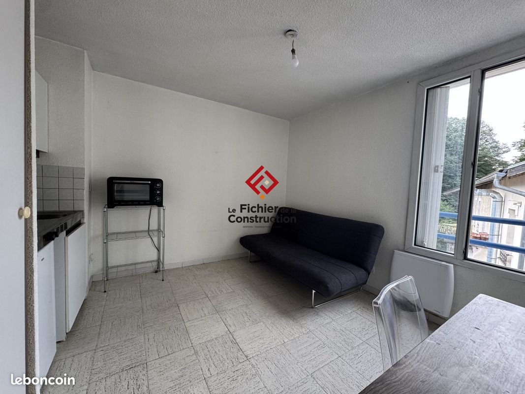 Appartement 1 pièce 17 m² · à Grenoble · 17 m² · 430 €