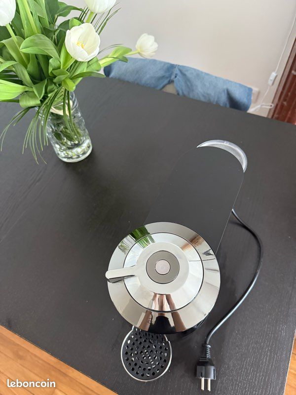 Cafetière Nespresso Vertuo Next Deluxe (image 3)