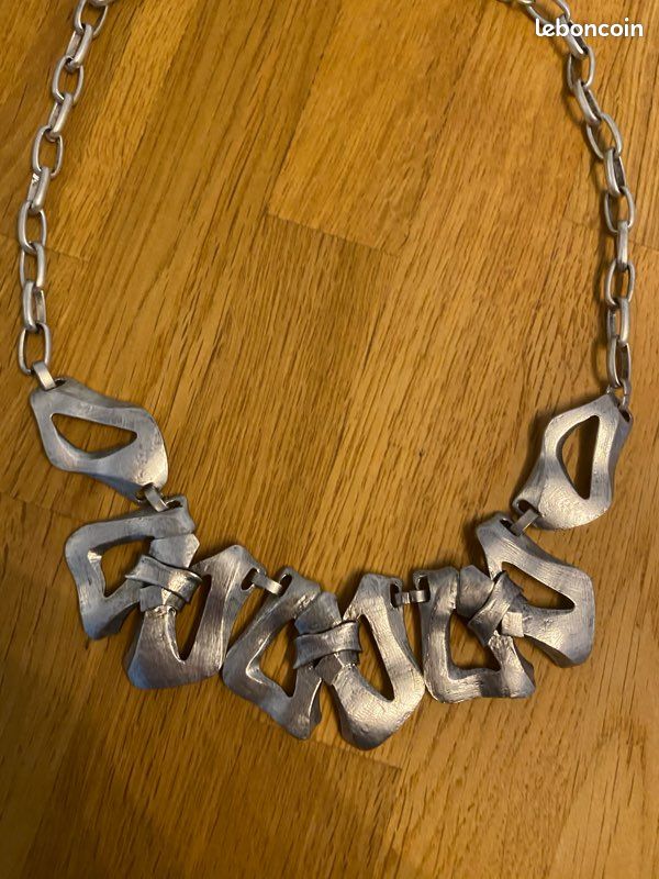 Collier effet brossé (image 2)